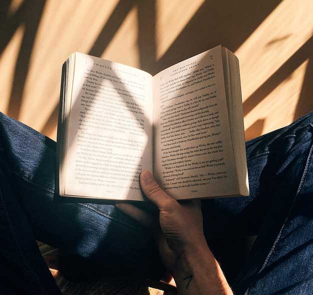story-reader